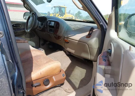 2002 Ford F-150 Lariat/Xlt z USA, uszkodzony, nr VIN 1FTRW08L62KA03268